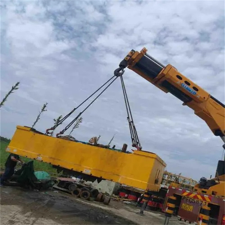 营根镇随车吊吊集装箱怎么吊